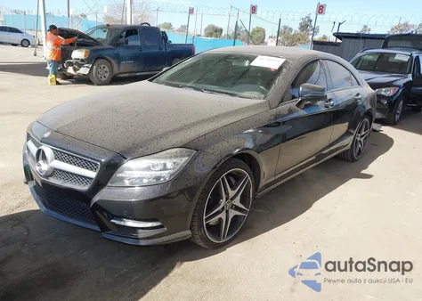 2012 Mercedes-Benz Cls 550 z USA, uszkodzony, nr VIN WDDLJ7DB9CA014742